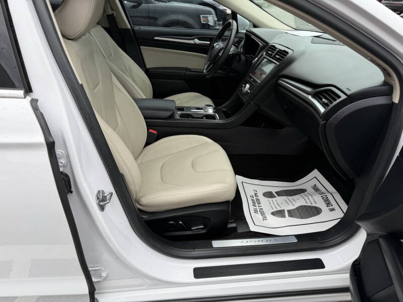 2017 Ford Fusion Titanium