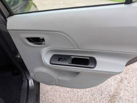 2012 Toyota Prius c One