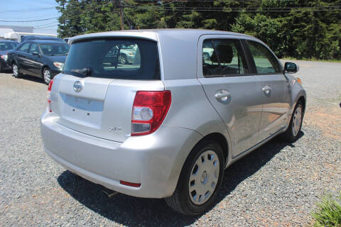 2010 Scion xD