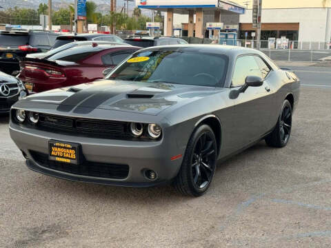 2017 Dodge Challenger SXT