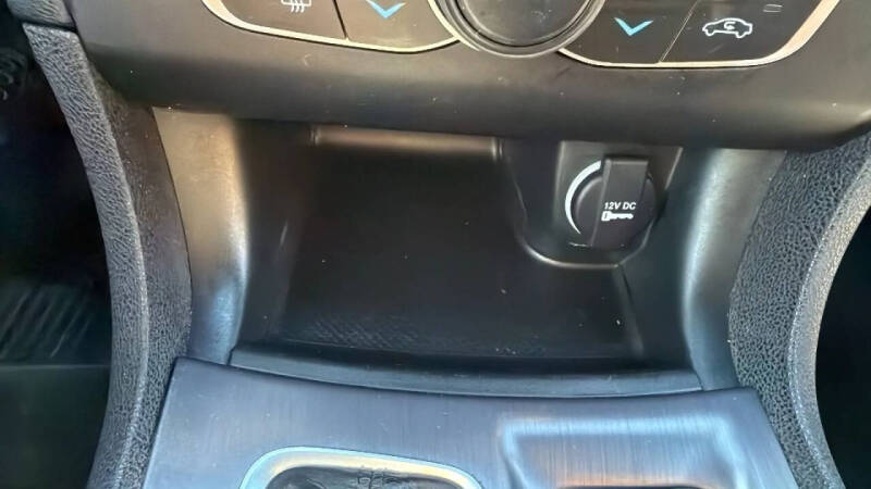 2017 Dodge Charger SE