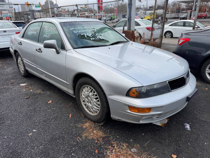 1999 Mitsubishi Diamante's photo