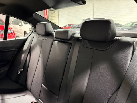 2016 BMW 3 Series 320i xDrive