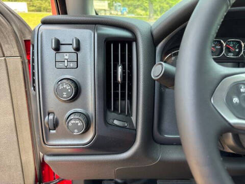 2024 Chevrolet Silverado 5500HD