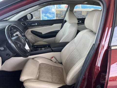 2017 Nissan Maxima Platinum
