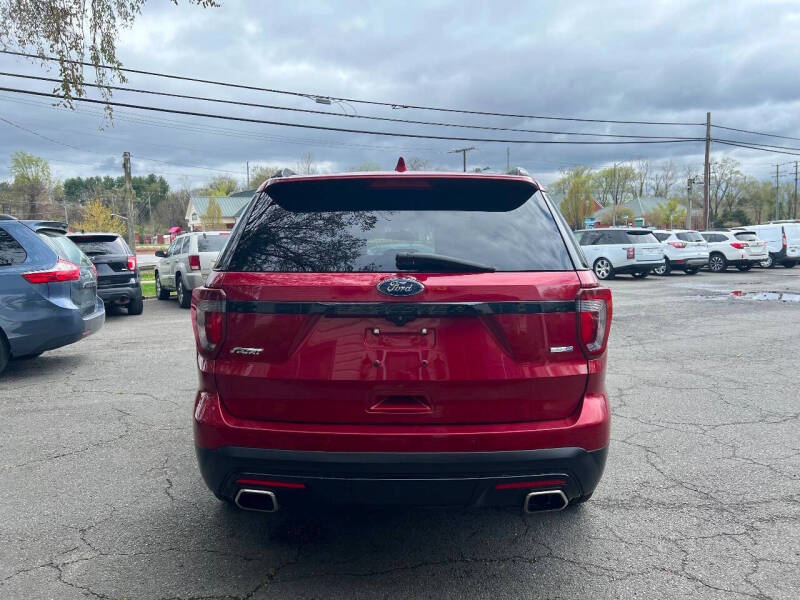 2016 Ford Explorer Sport