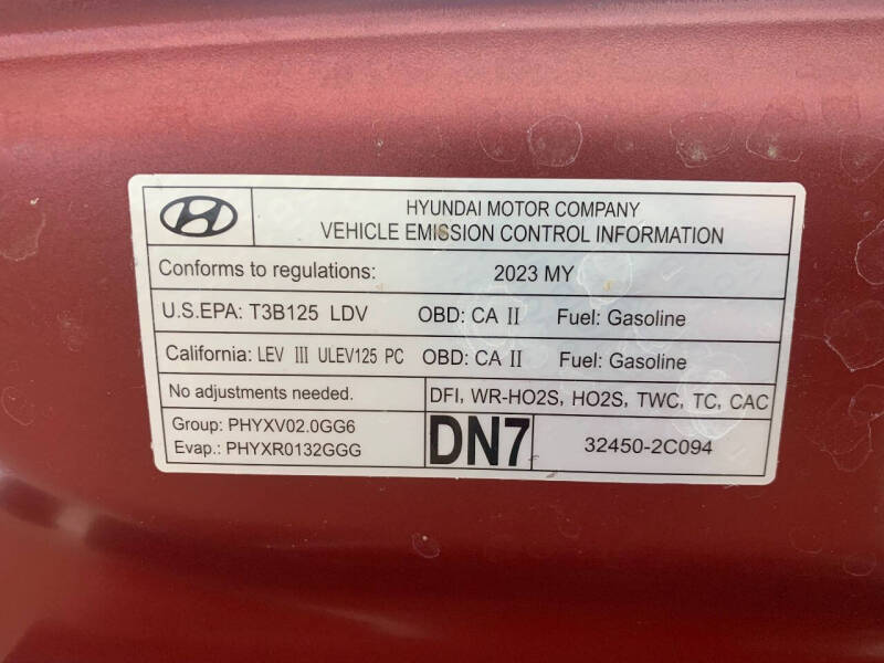 2023 Genesis G70 2.0T