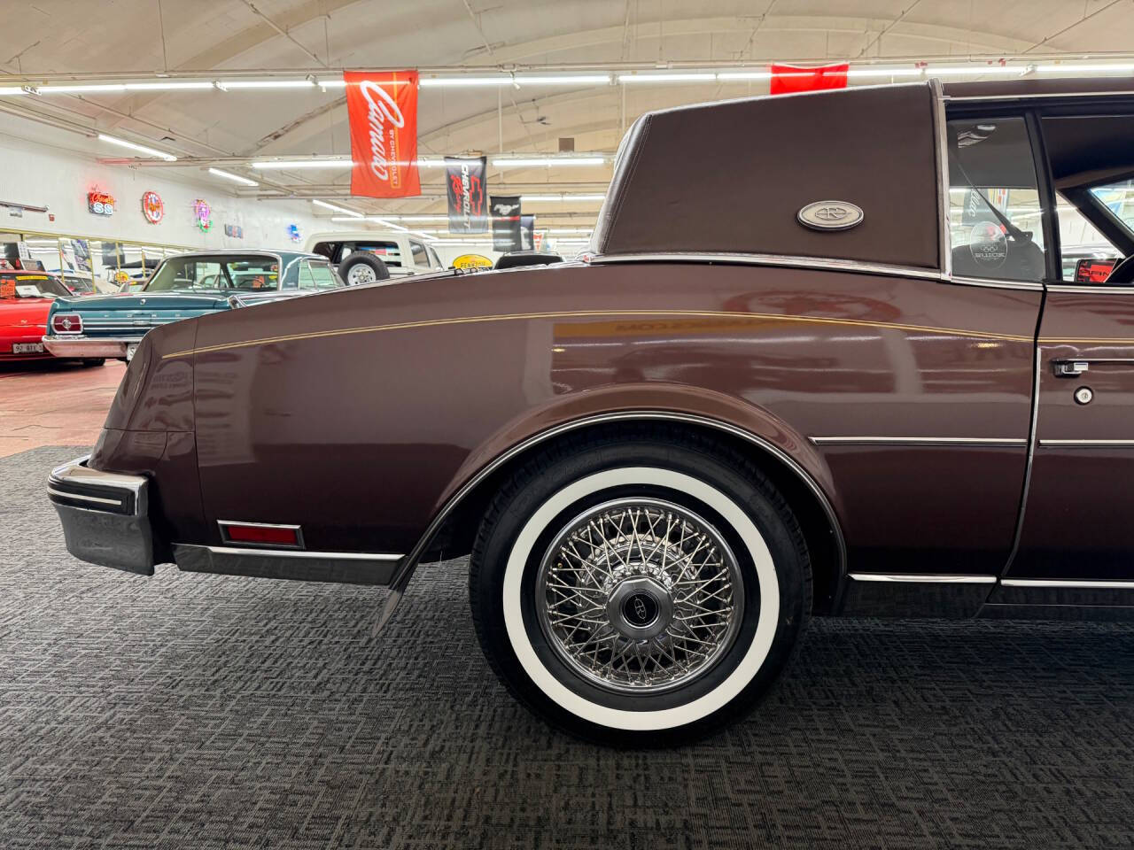 1983 Buick Riviera 48