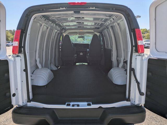 2026 Chevrolet Express 2500