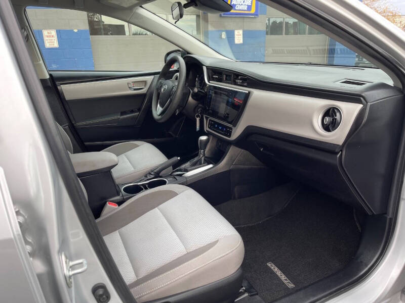 2019 Toyota Corolla LE