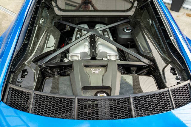 2017 Audi R8 42