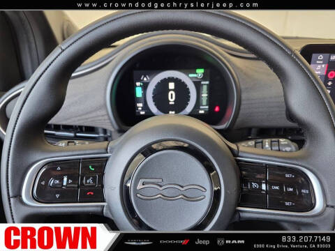 2025 FIAT 500e Giorgio Armani