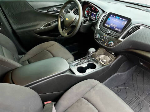 2024 Chevrolet Malibu LS