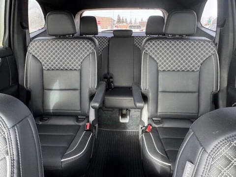 2024 GMC Acadia Denali