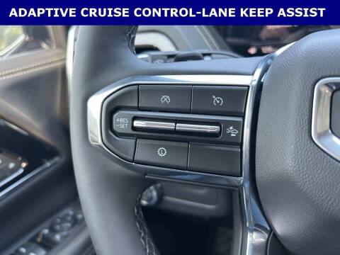 2025 GMC Yukon Elevation