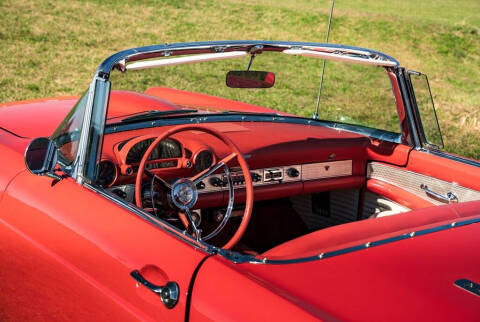 1956 Ford Thunderbird
