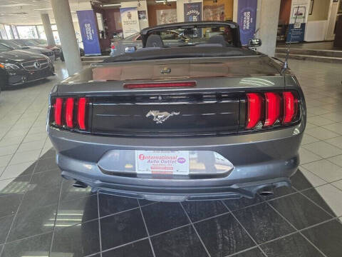 2019 Ford Mustang EcoBoost