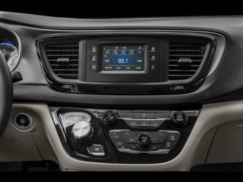 2019 Chrysler Pacifica LX