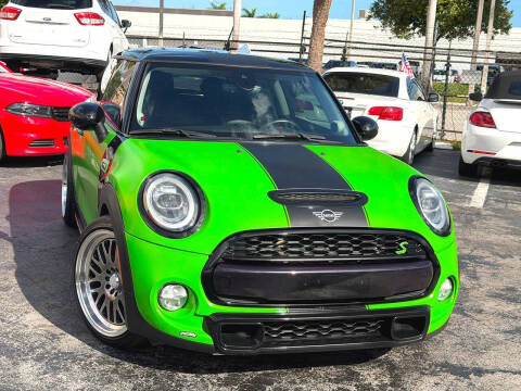 2019 MINI Hardtop 2 Door Cooper S