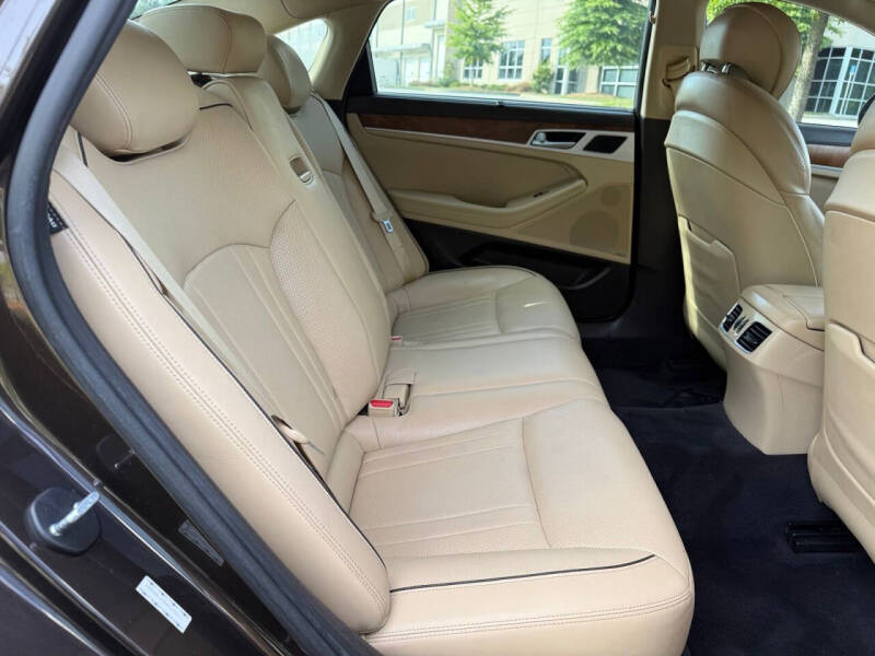 2017 Genesis G80
