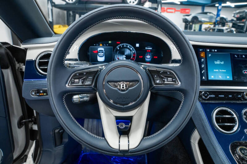 2025 Bentley Continental
