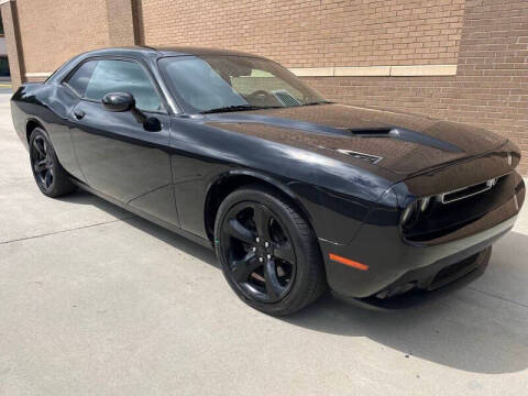 2018 Dodge Challenger SXT Plus