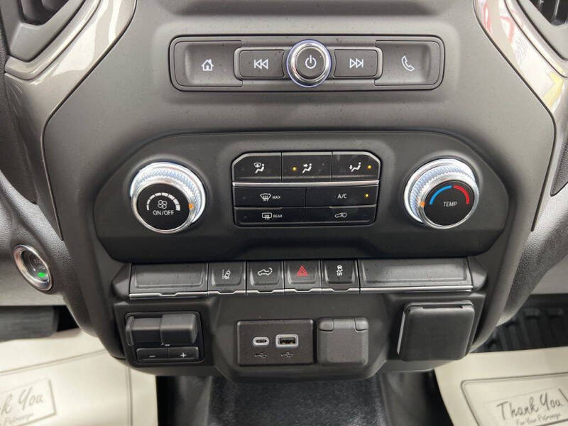 2025 GMC Sierra 2500HD Pro