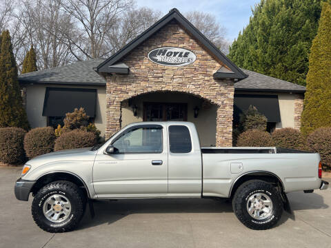 2000 Toyota Tacoma for sale at Hoyle Auto Sales in Taylorsville NC