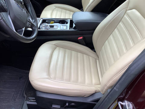2019 Ford Edge SEL