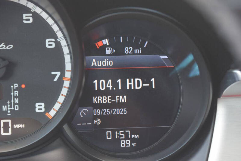 2015 Porsche Macan Turbo