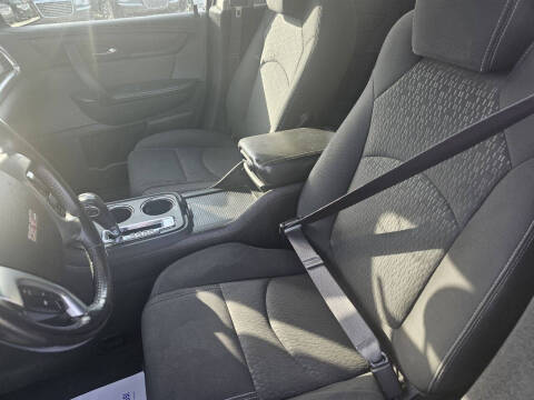 2013 GMC Acadia SLE-2