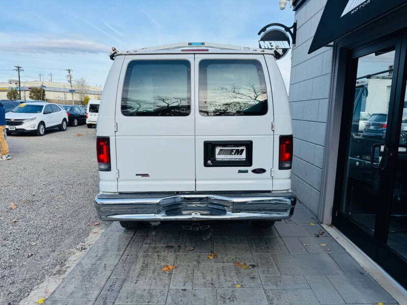 2013 Ford E-Series E-250