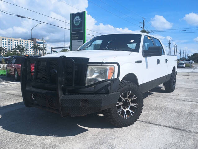 2014 Ford F-150 for sale at Auto Outlet Of Manatee in Palmetto, FL