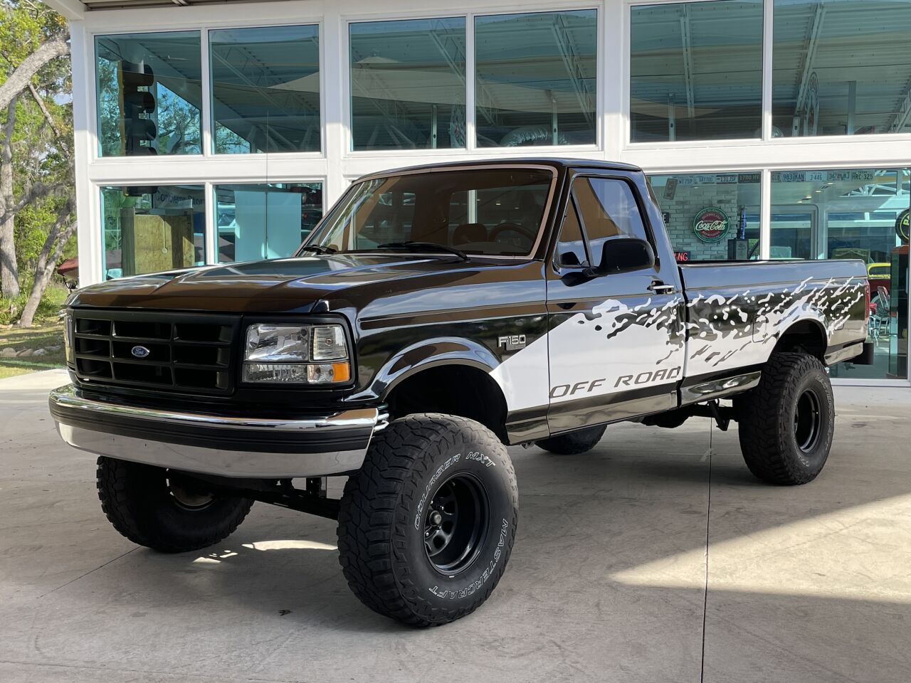1993 Ford F-150 16