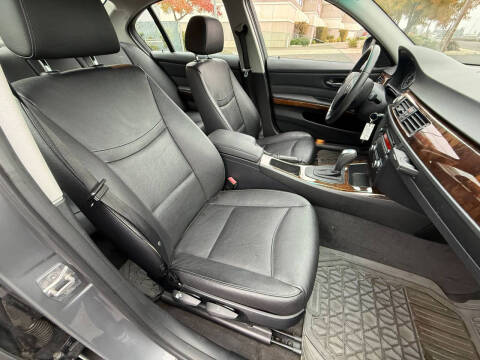 2011 BMW 3 Series 328i