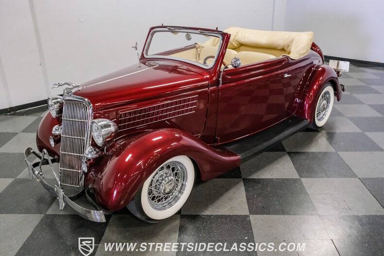 1935 Ford Cabriolet