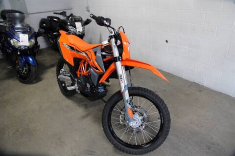 2024 KTM 690 ENDURO
