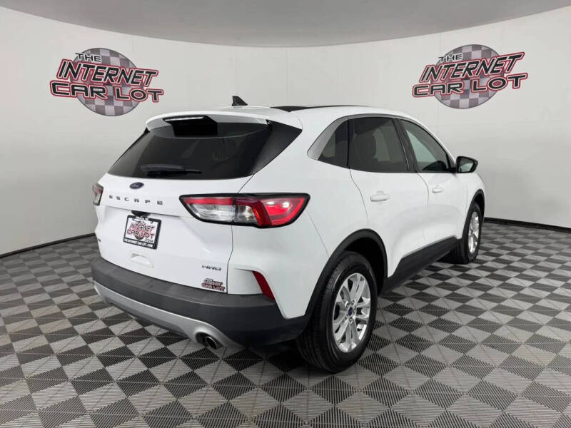 2022 Ford Escape SE