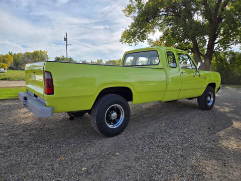 1977 Dodge W200
