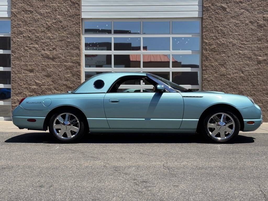2002 Ford Thunderbird 3