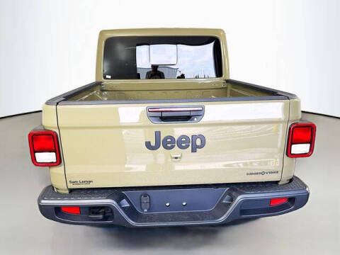 2025 Jeep Gladiator Sport