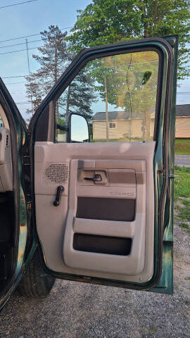 2009 Ford E-Series E-250