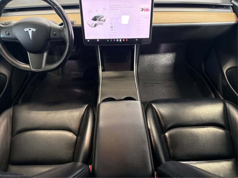 2019 Tesla Model 3 Mid Range