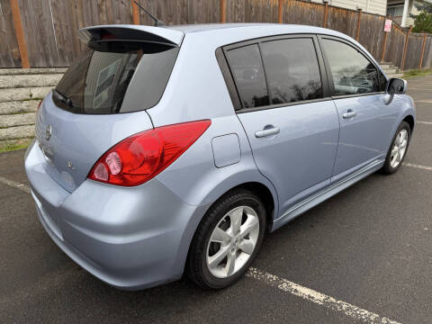 2010 Nissan Versa 1.8 SL