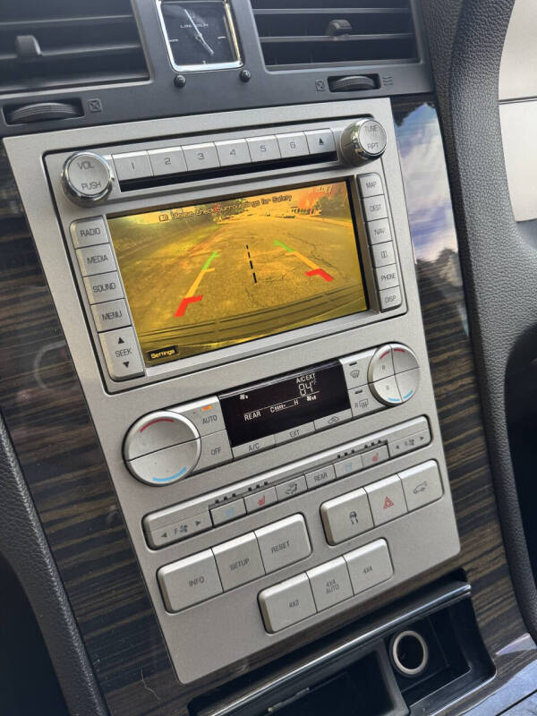 2010 Lincoln Navigator L