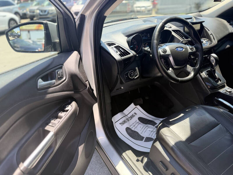2014 Ford Escape Titanium