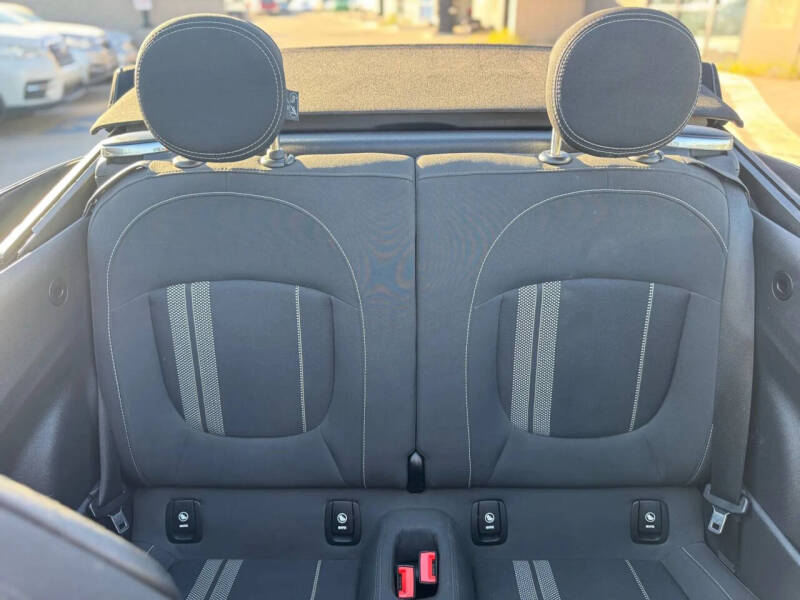 2017 MINI Convertible John Cooper Works