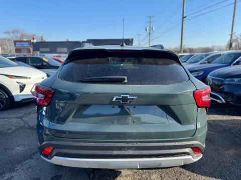 2025 Chevrolet Trax LT