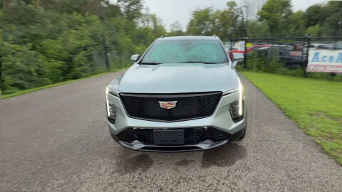2024 Cadillac XT4 Sport