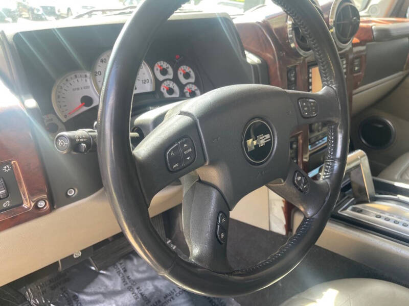 2004 HUMMER H2